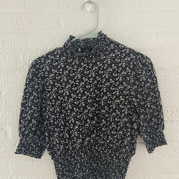 ASOS High Neck Floral Blouse - Picture 2 of 4